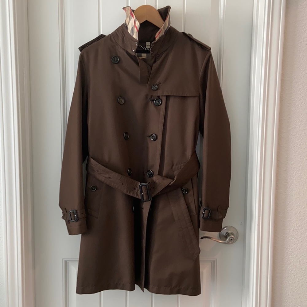 Burberry London Brown Double Breasted Barkenstone coat